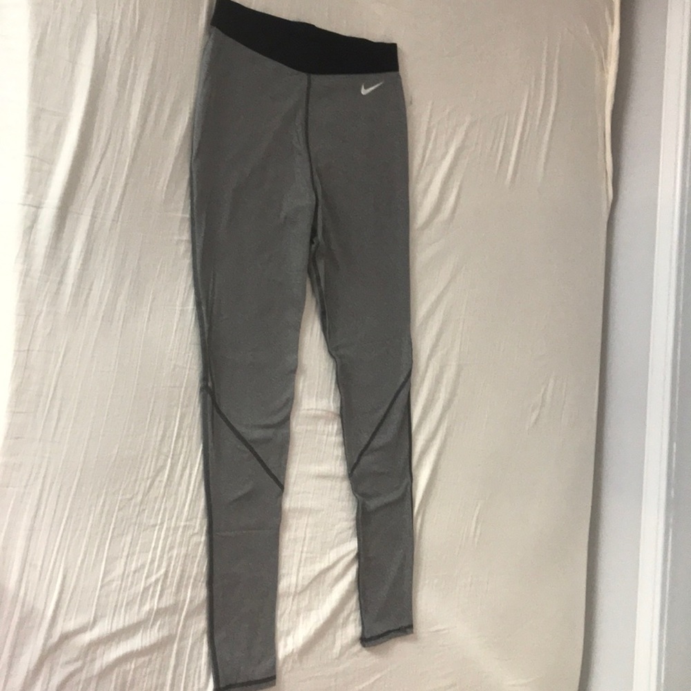 Nike Pro Dri-Fit leggings